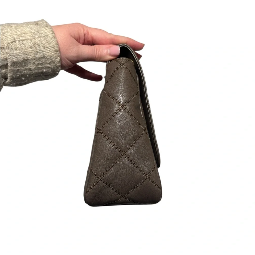 TORY BURCH Willa quilted shoulder bag volcanic stone